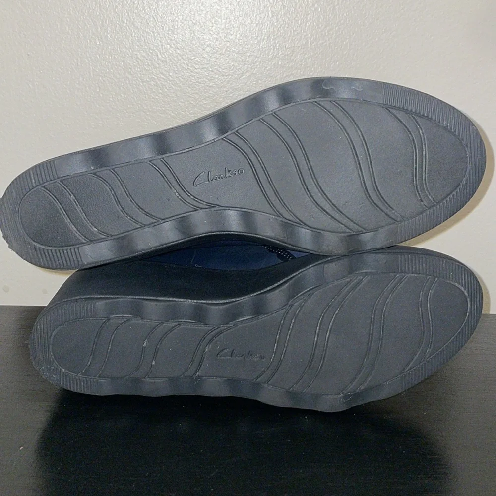 Clarks Women's Mazy Seabury Loafer, Navy Leather/Stretch Combi,‎ Size 8